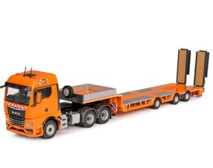MAN TGX GM with 3axle GOLDHOFER Stepstar Lowboy 