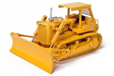 CAT Dozer D8K with Cannopy and winch 