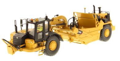 CAT Wheel Tractor- Scraper 627K 
