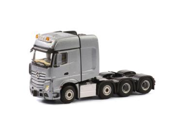 MB Actros MP4 4axle Heavy-Haulage-Truck, grey 