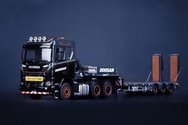 SCANIA R 6x4 with 3axle GOLDHOFER lowboy "Doosan" 