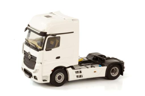 MB Actros MP5 4x2 Single Truck, white 